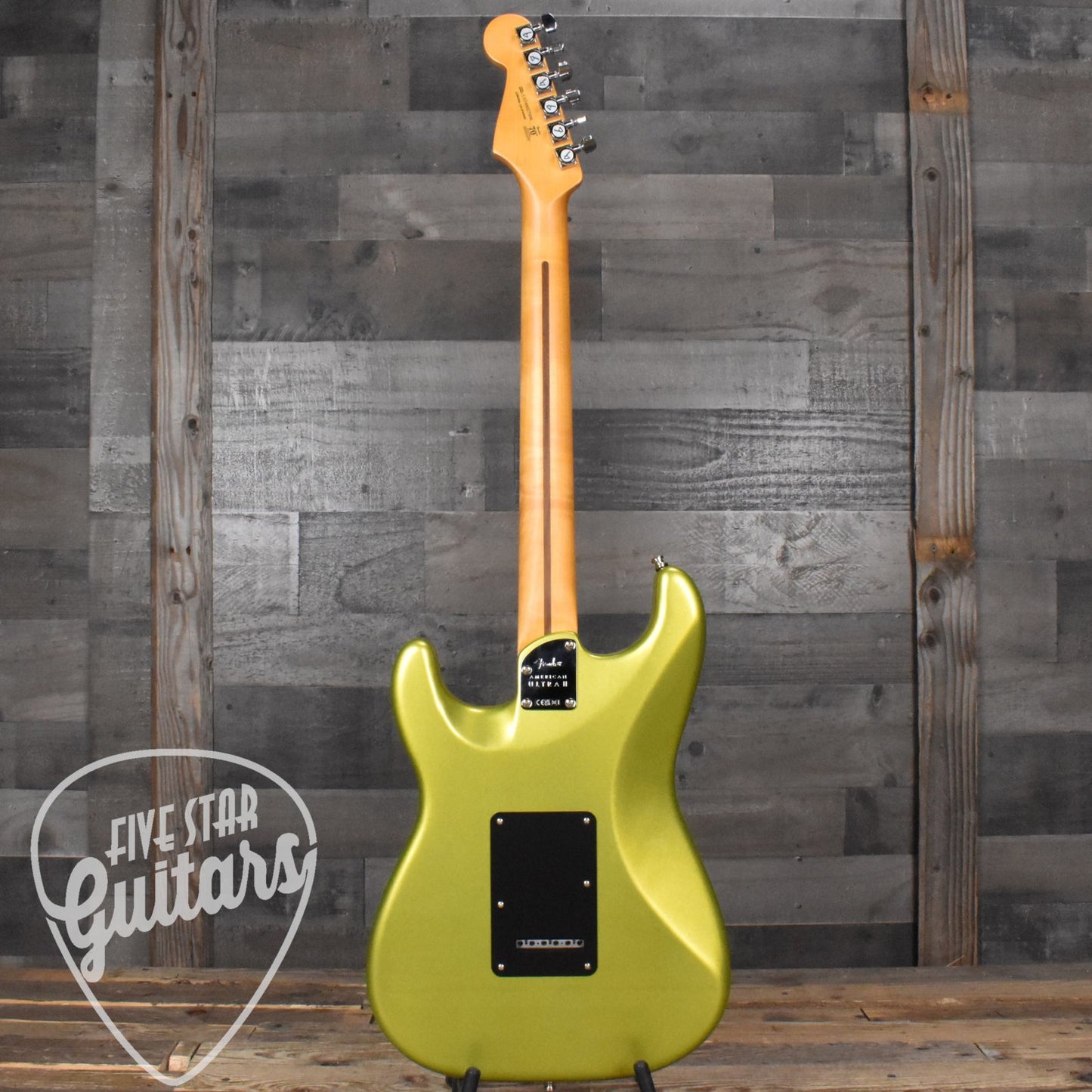 Fender American Ultra II Stratocaster, Maple Fingerboard - Solar Flare with Deluxe Molded Case