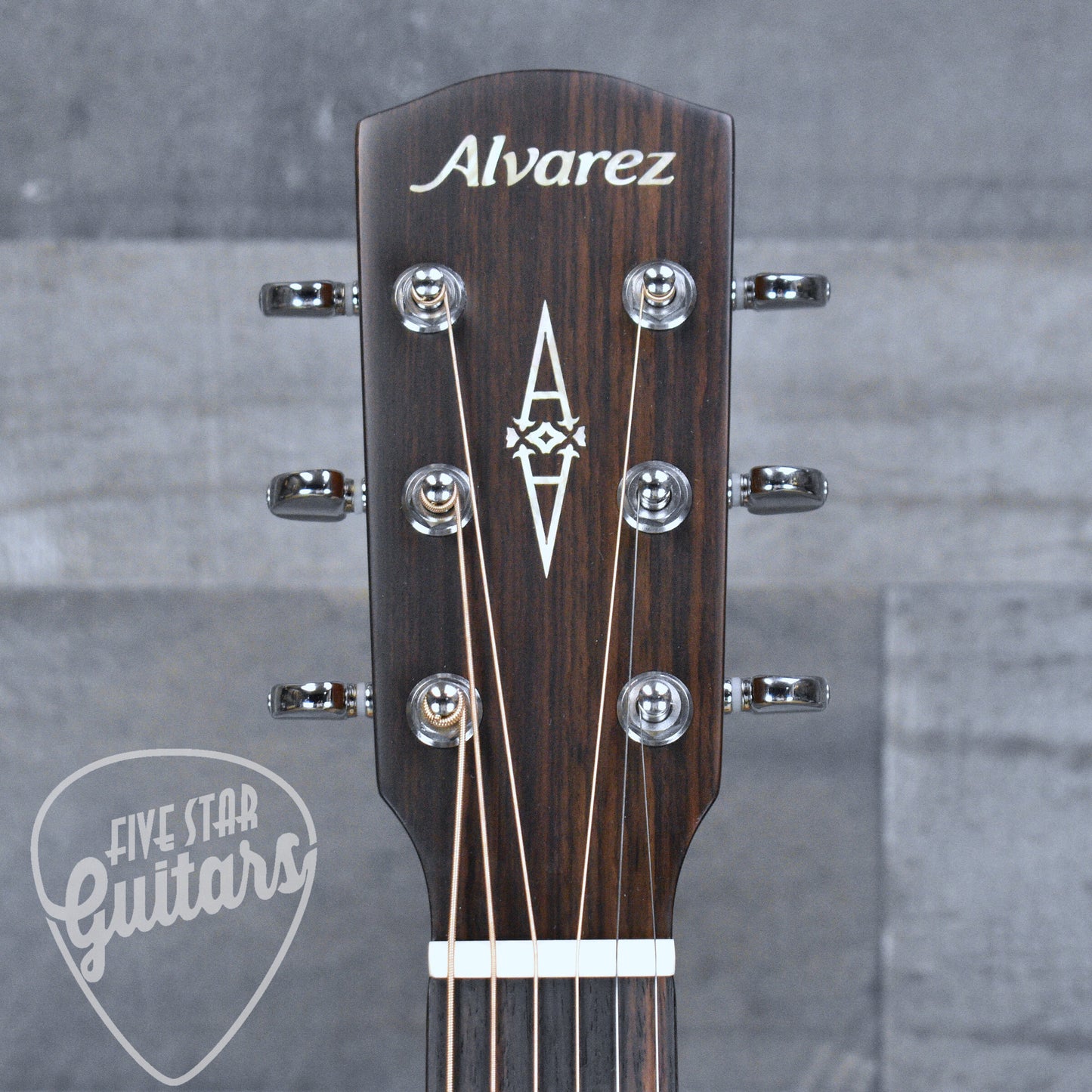 Alvarez AD60 Dreadnought - Natural
