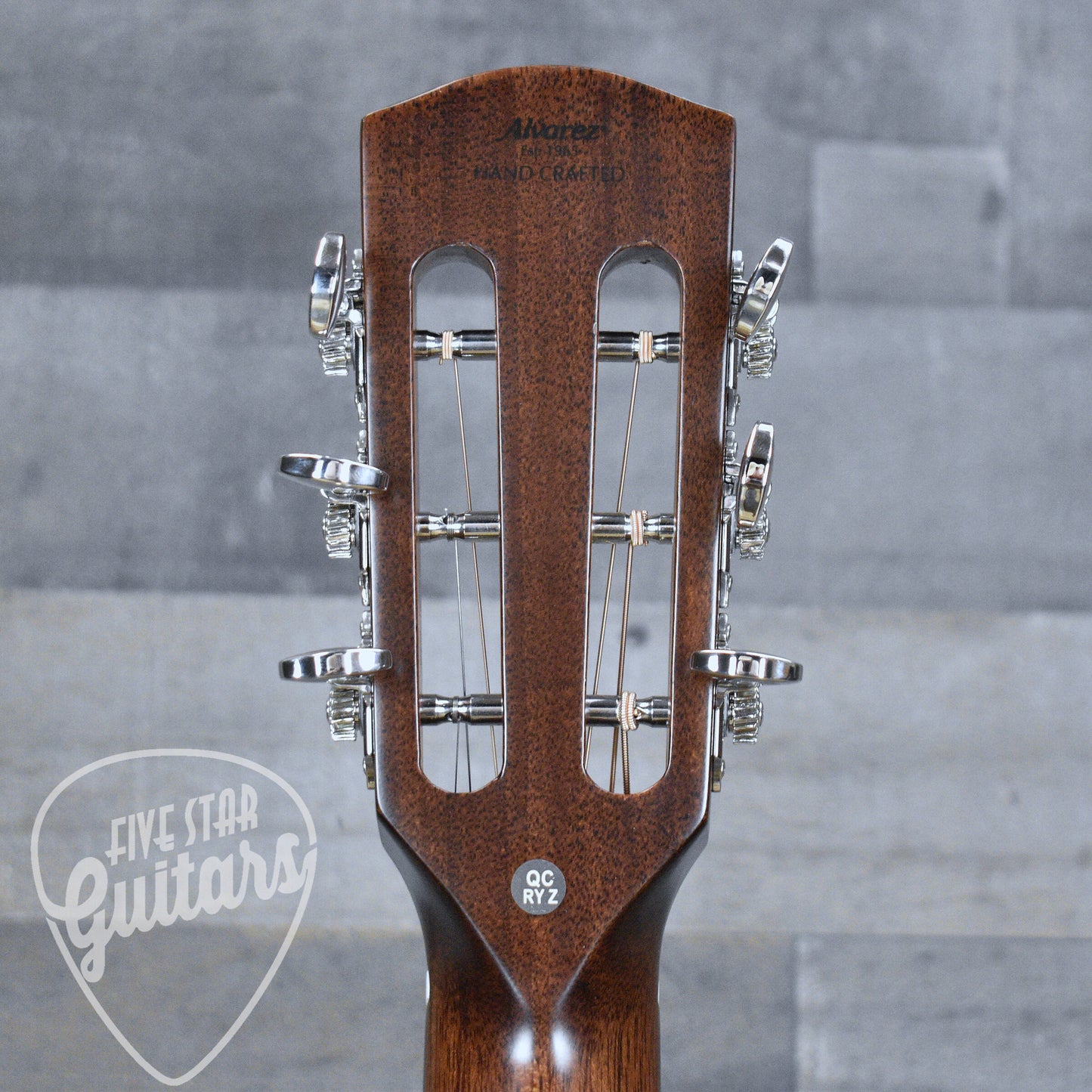 Alvarez Laureate 000-12 LT70e - Sunset with Gig Bag