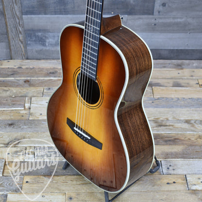 Alvarez Laureate 000-12 LT70e - Sunset with Gig Bag
