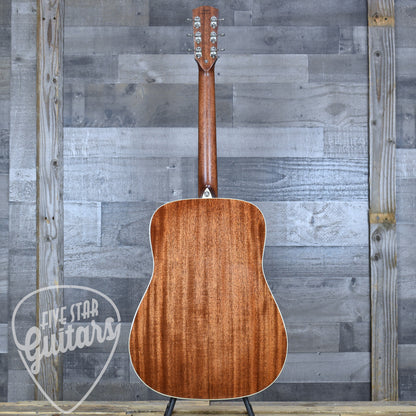 Alvarez Masterworks MD60e Dreadnought - Natural with Gig Bag