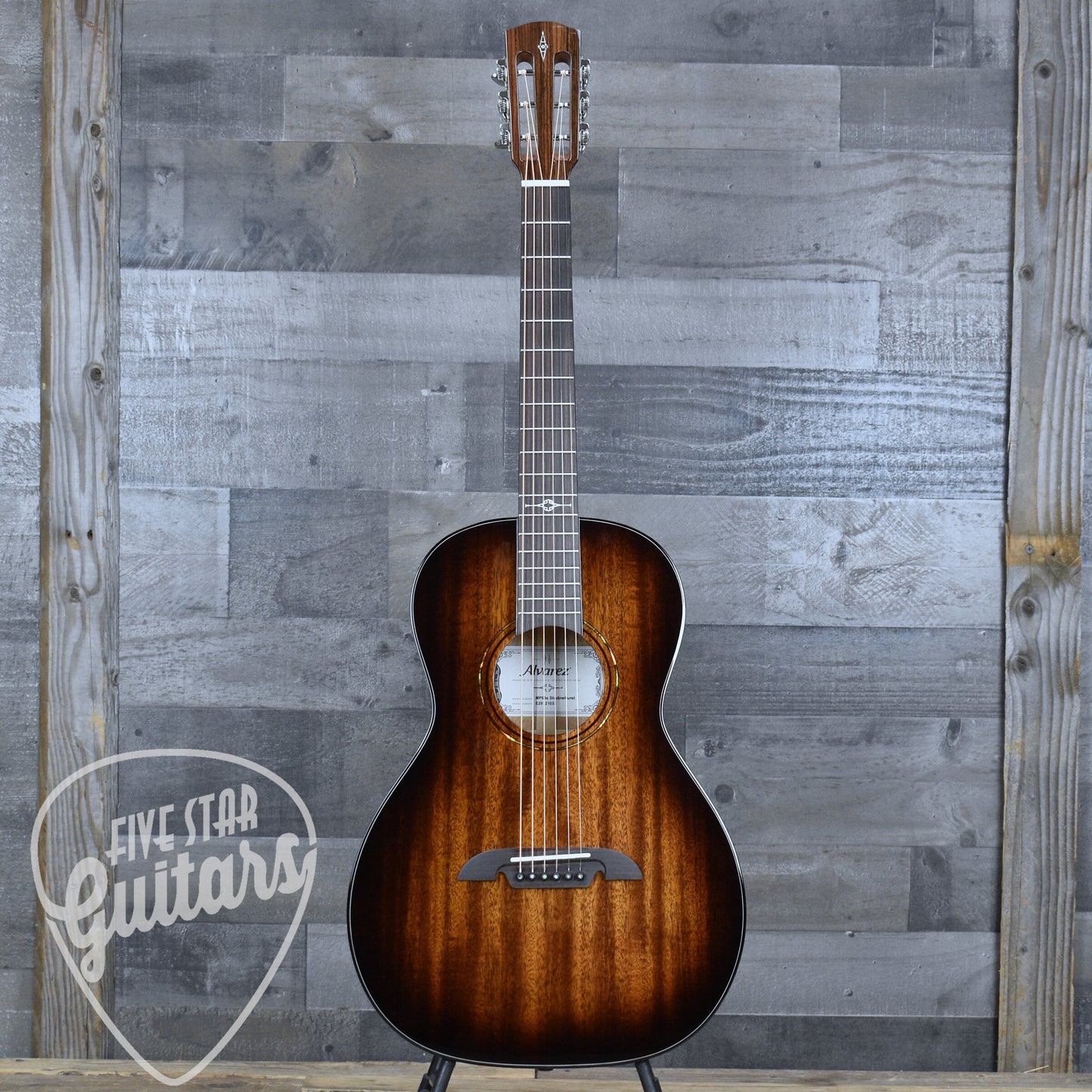Alvarez Masterworks Parlor MP66e - Shadowburst with Gig Bag
