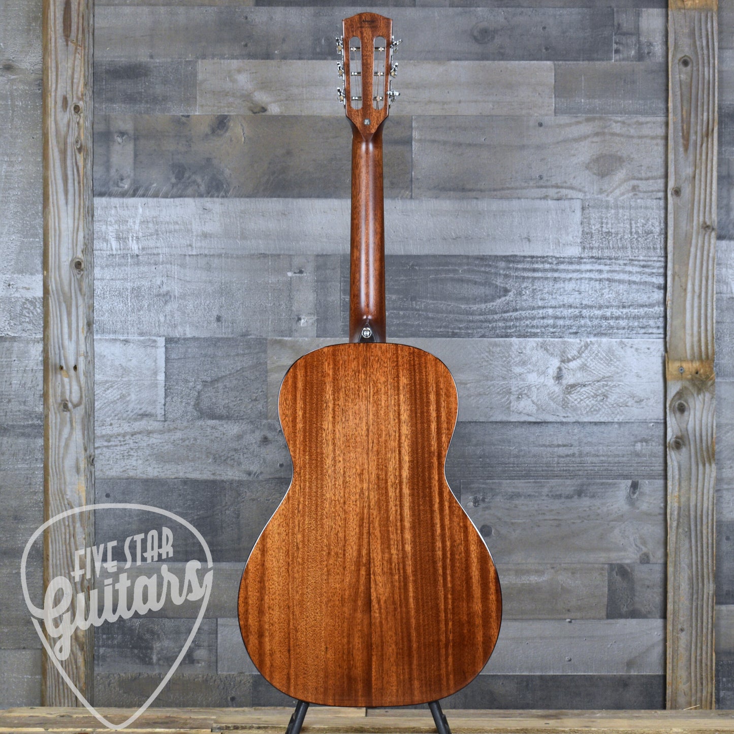 Alvarez Masterworks Parlor MP66e - Shadowburst with Gig Bag