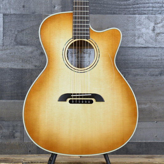 Alvarez Yairi Masterworks Grand Auditorium GYM80ce - Shadowburst with Hard Shell Case