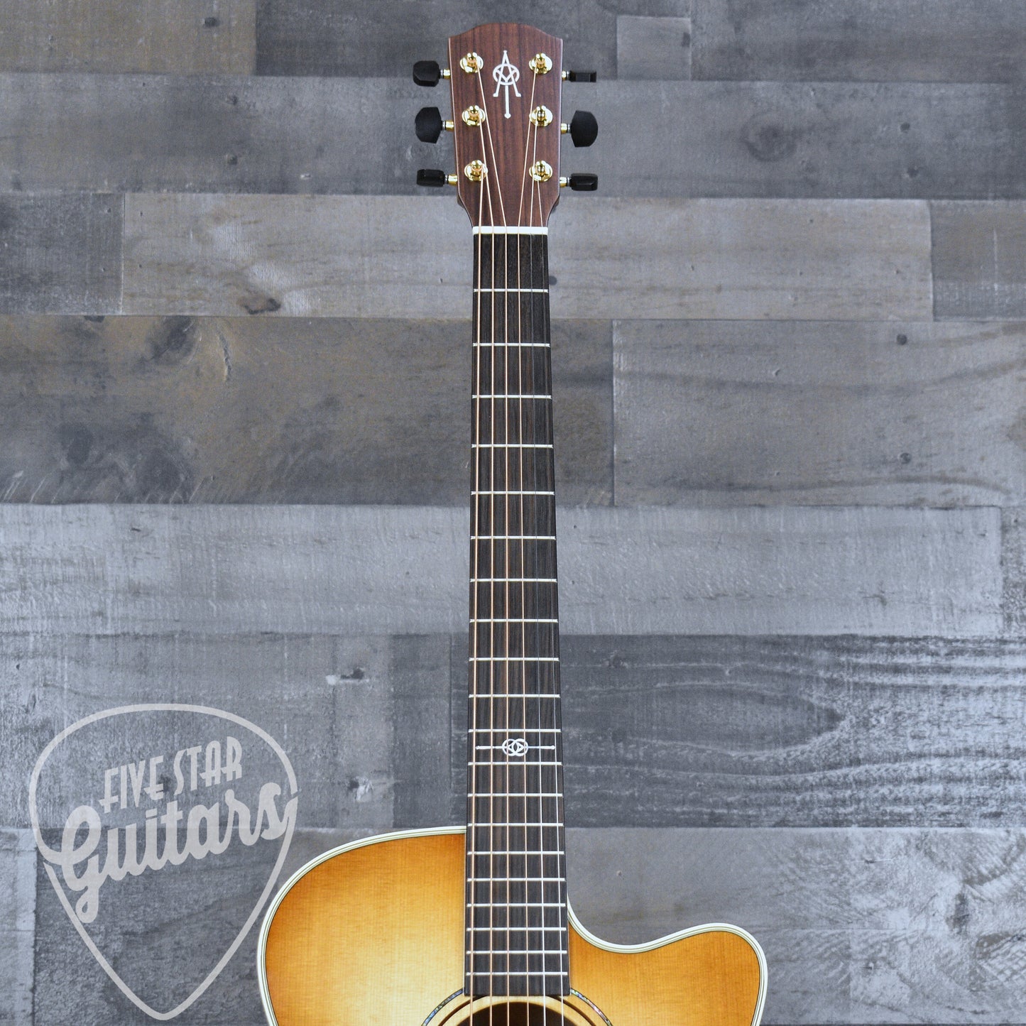 Alvarez Yairi Masterworks Grand Auditorium GYM80ce - Shadowburst with Hard Shell Case