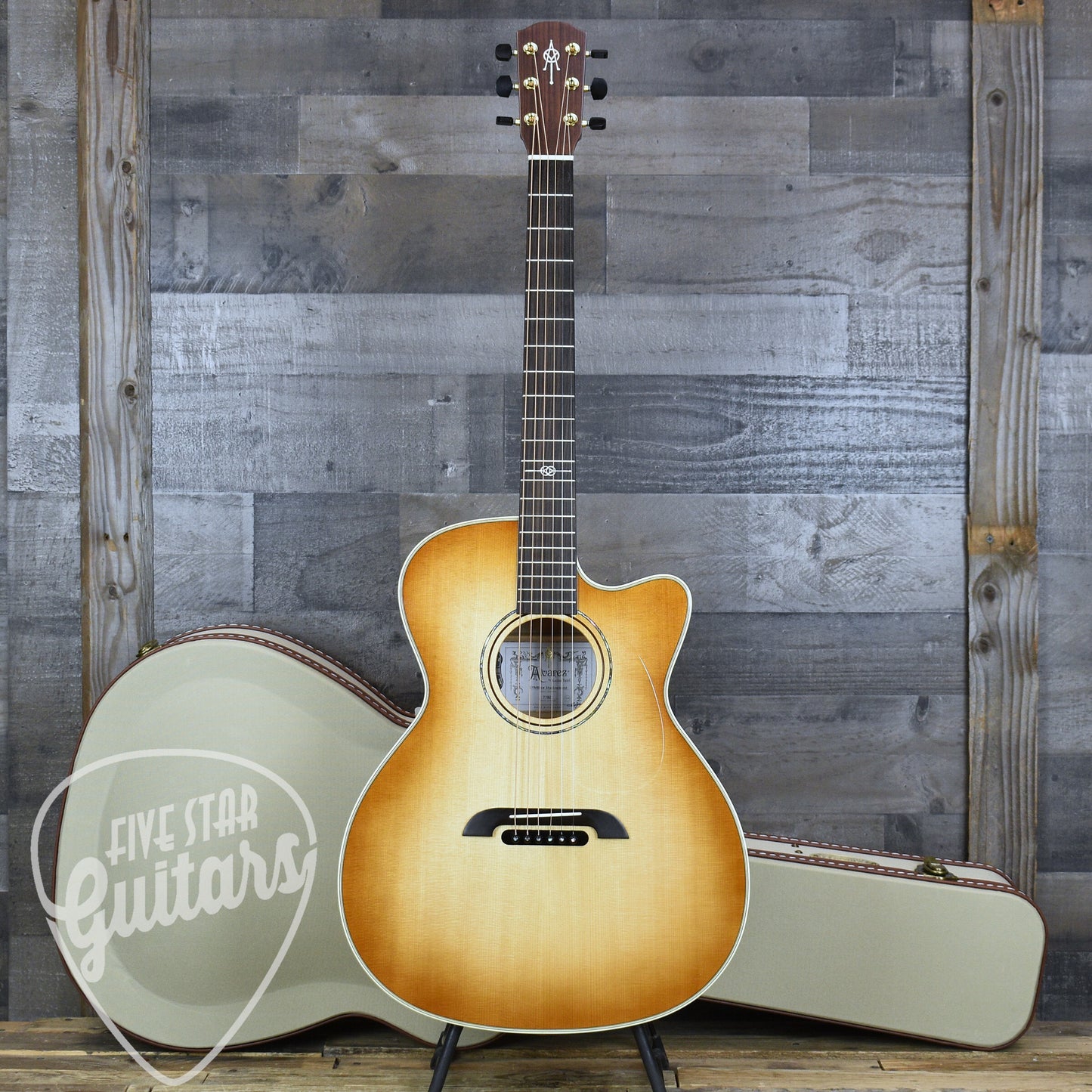 Alvarez Yairi Masterworks Grand Auditorium GYM80ce - Shadowburst with Hard Shell Case