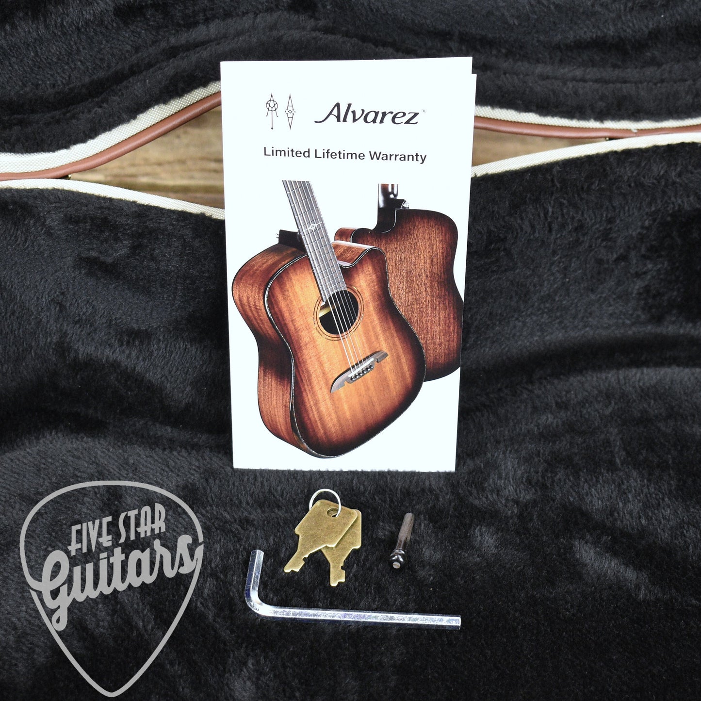 Alvarez Yairi Masterworks Grand Auditorium GYM80ce - Shadowburst with Hard Shell Case