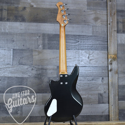 Ashdown Capri-23 Mini Bass - Gloss Black with Gigbag