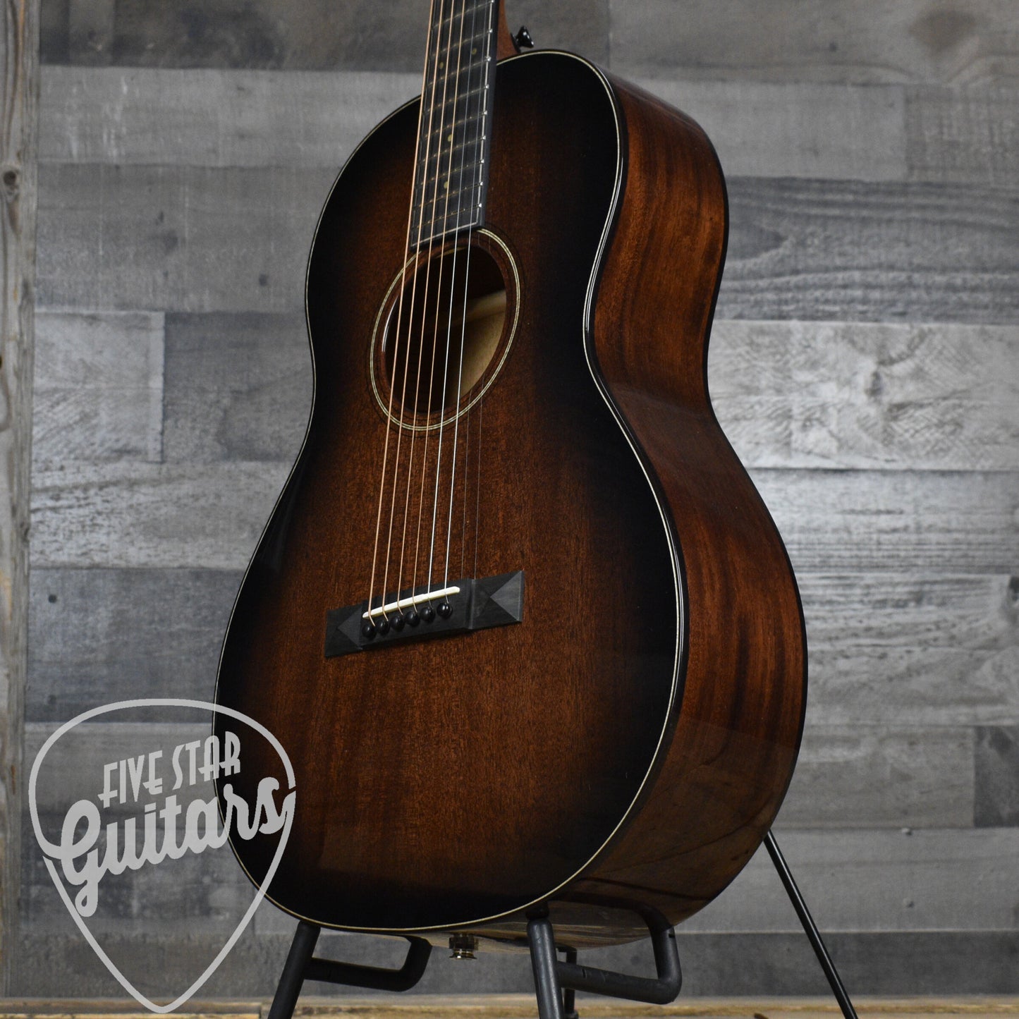 Bedell Classic Folk Parlor All Honduran Mahogany - Antique Burst with Hard Shell Case