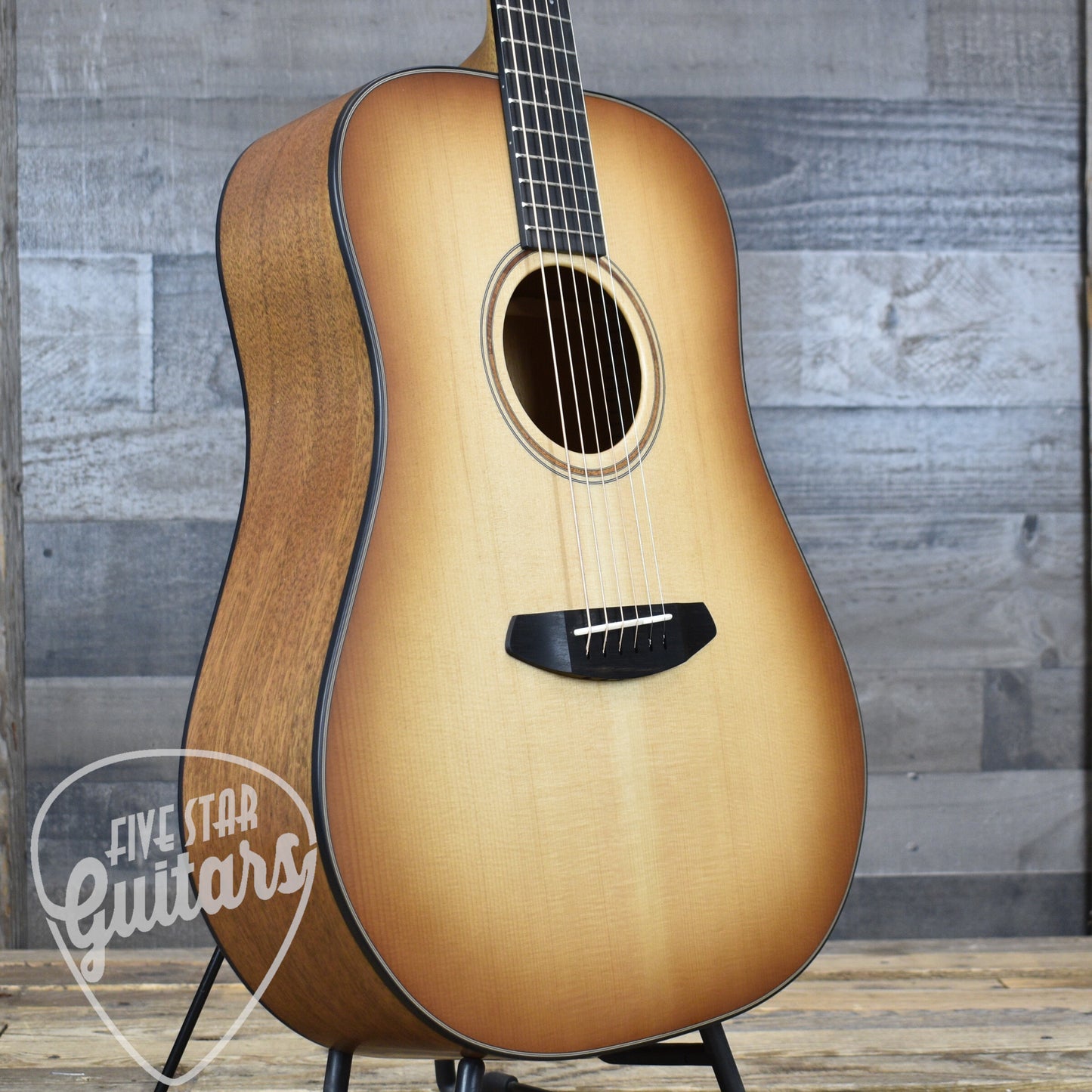 Breedlove Roots Dreadnought SMe - Edgeburst with Hardshell Case