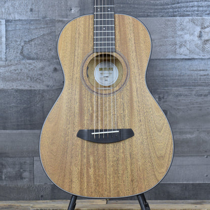 Breedlove Roots Parlor - All Mahogany with Hardshell Case