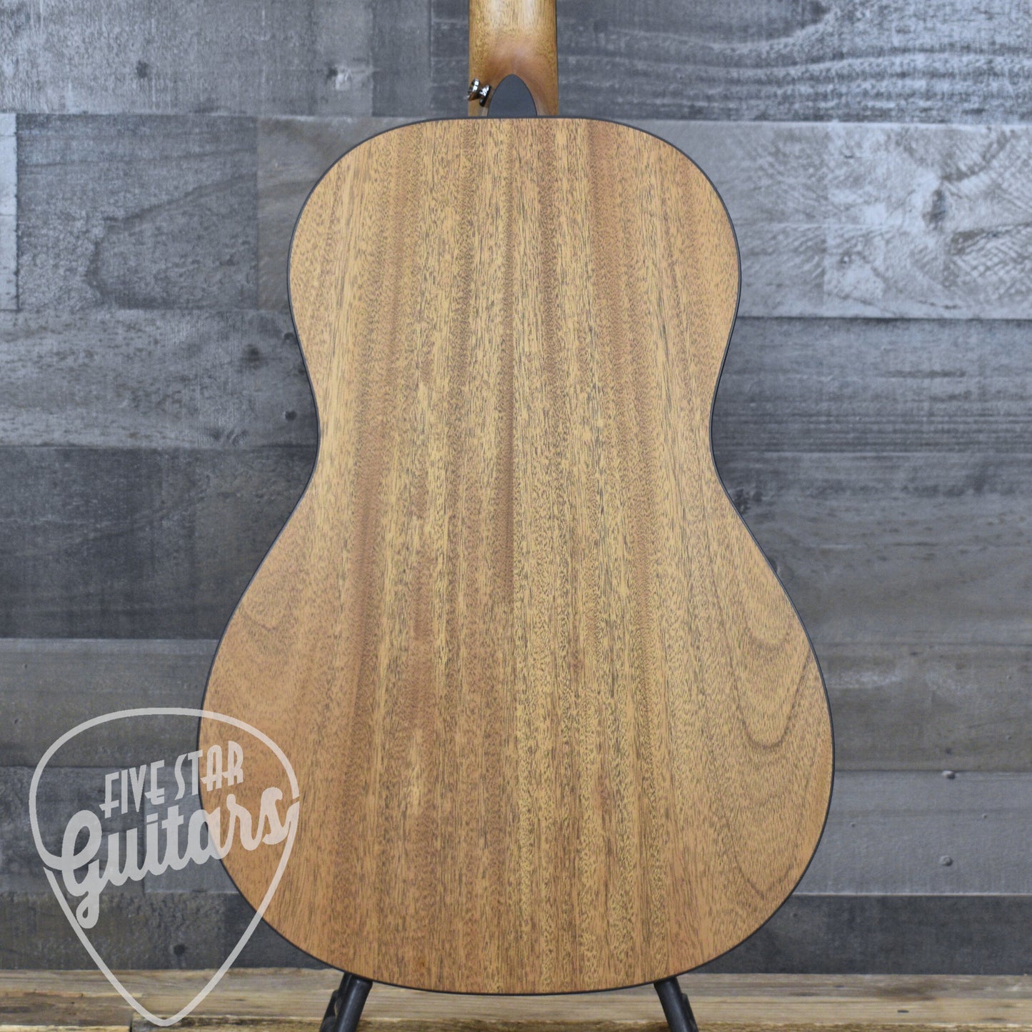 Breedlove Roots Parlor - All Mahogany with Hardshell Case