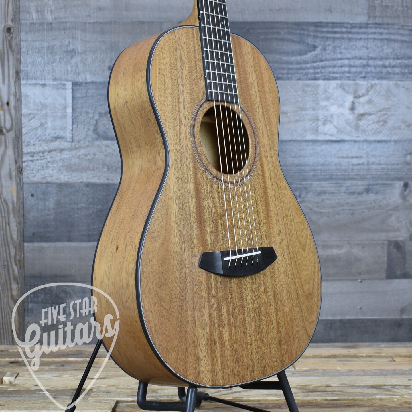 Breedlove Roots Parlor - All Mahogany with Hardshell Case