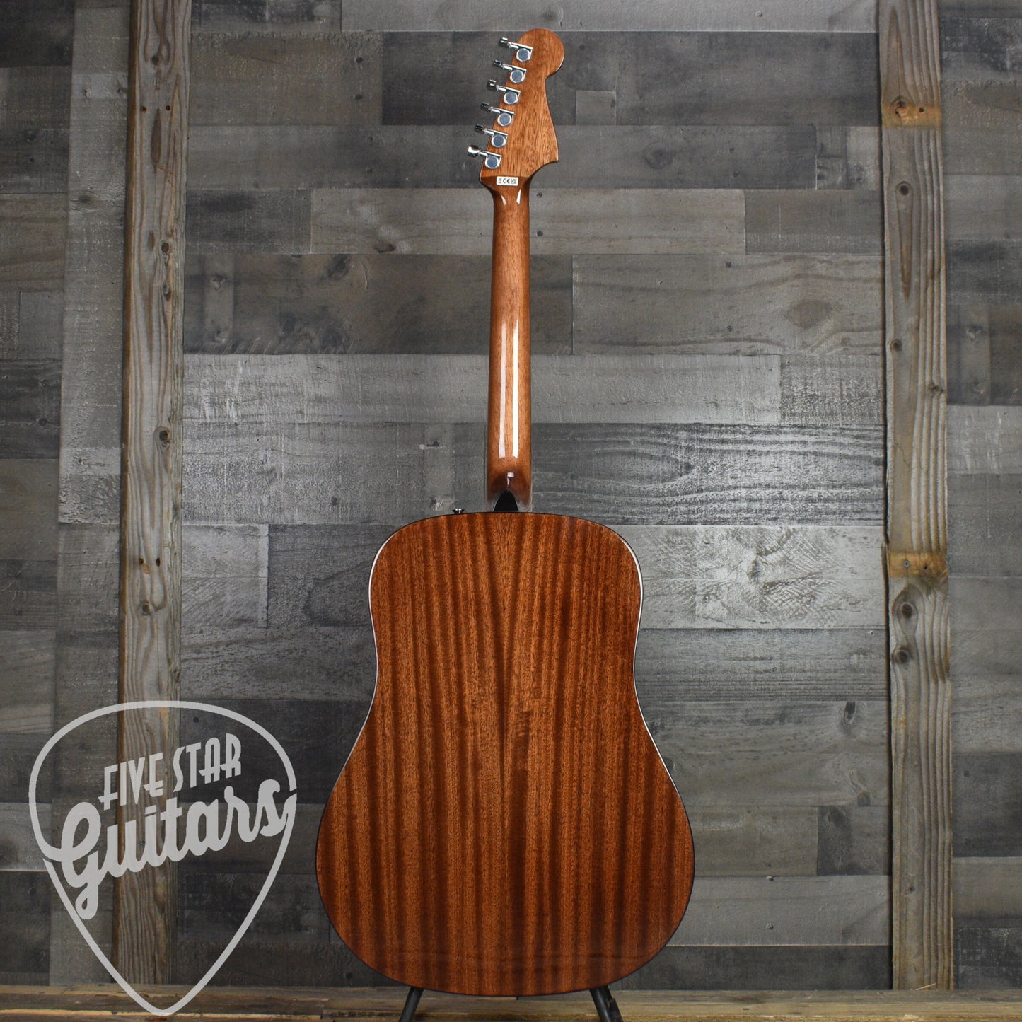 Fender California Standard Redondo Left-Handed Spruce Top Black Pickguard - Natural