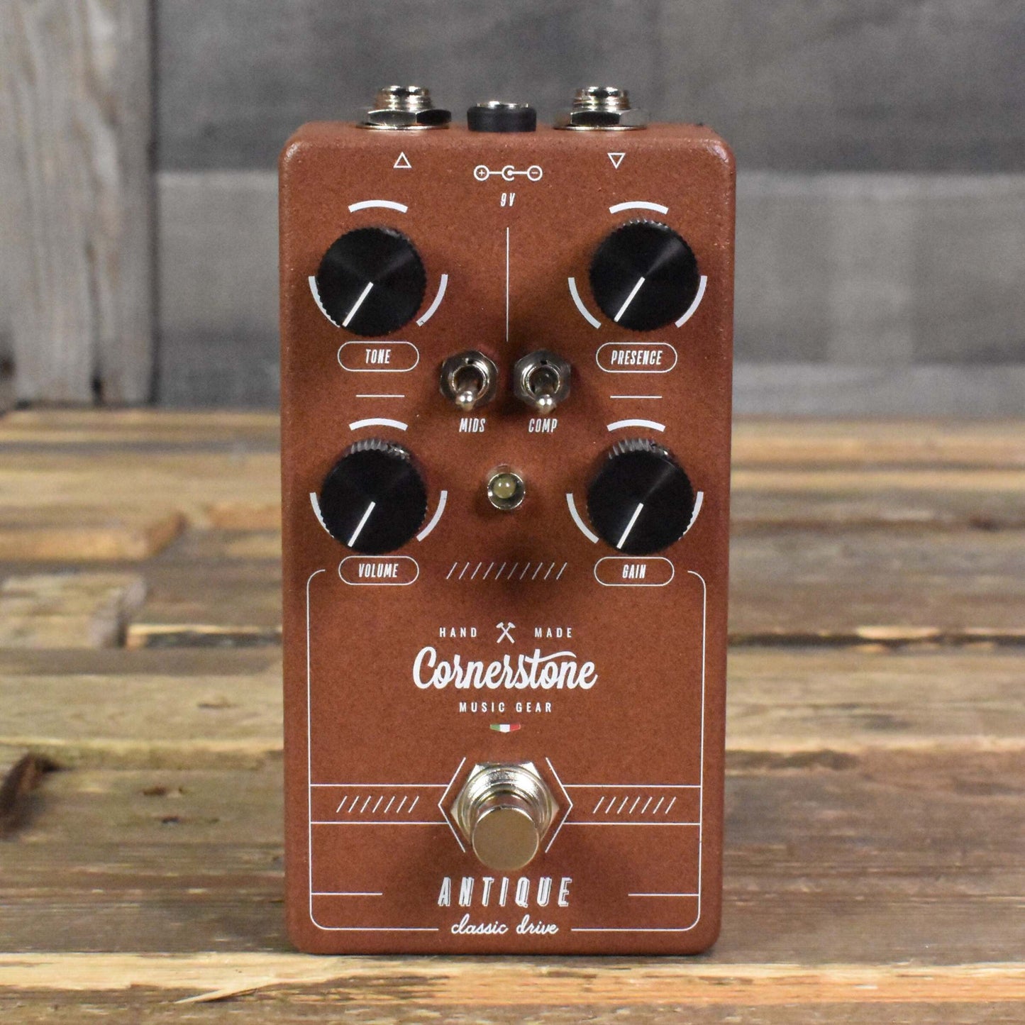 Cornerstone Antique Classic Drive V2