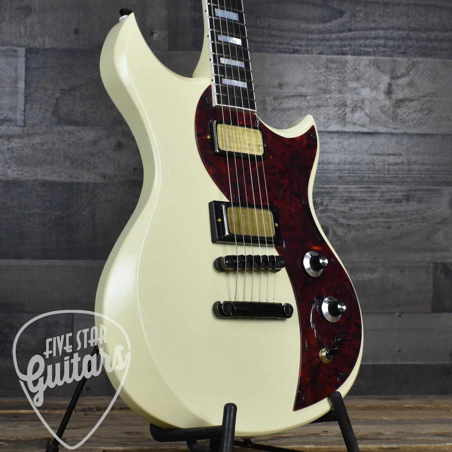 Dunable USA Cyclops - Vintage White with Hardshell Case