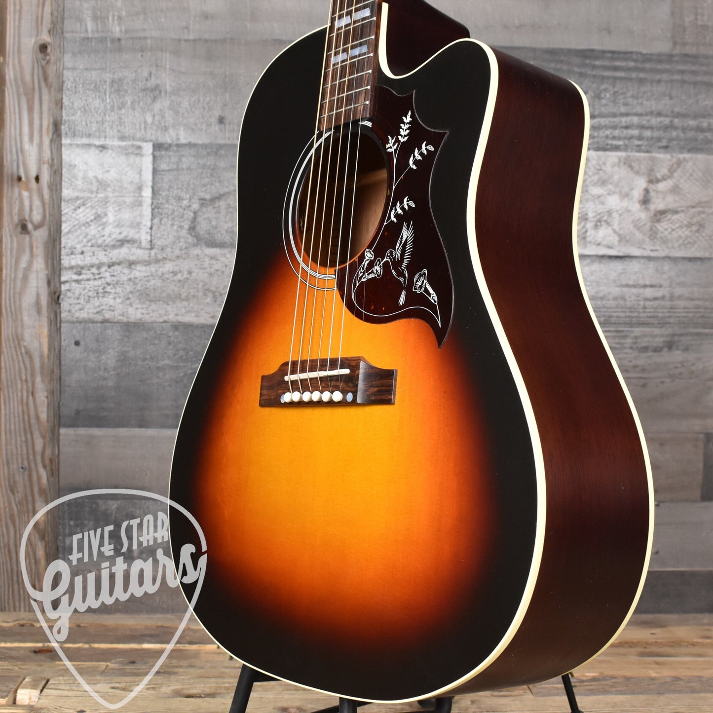 Gibson Hummingbird Studio EC - Tri-Burst Satin with Hard Shell Case
