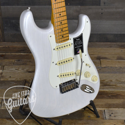 Fender American Ultra Luxe Vintage '50s Stratocaster - White Blonde with Fender Deluxe Hardshell Case