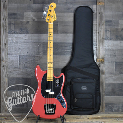 Fender American Professional Classic Mustang Bass Rosewood Fingerboard - Faded Dakota Red with Deluxe Gig Bag