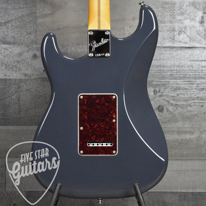 Fender American Professional Classic Stratocaster - Faded Black with Deluxe Gig Bag