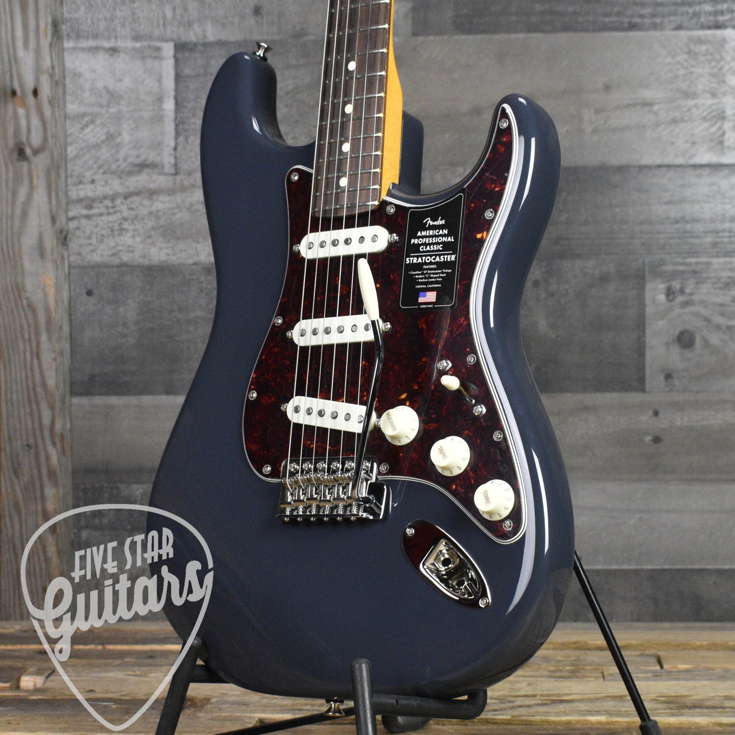 Fender American Professional Classic Stratocaster - Faded Black with Deluxe Gig Bag