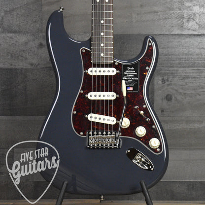 Fender American Professional Classic Stratocaster - Faded Black with Deluxe Gig Bag