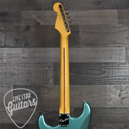 Fender American Professional Classic Stratocaster HSS Rosewood Fingerboard - Faded Sherwood Green Metallic with Deluxe Gigbag