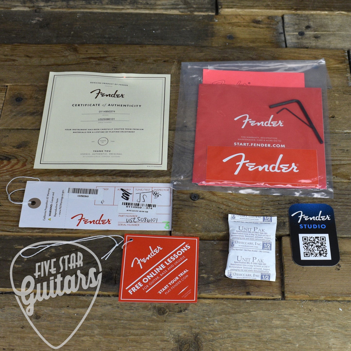 Fender American Professional Classic Stratocaster HSS Rosewood Fingerboard - Faded Sherwood Green Metallic with Deluxe Gigbag