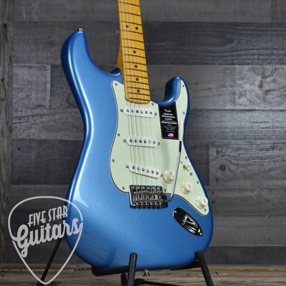 Fender American Professional Classic Stratocaster Maple Fingerboard - Faded Lake Placid Blue with Deluxe Gig Bag
