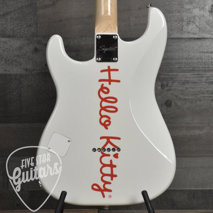Fender x Hello Kitty Stratocaster - White with Gigbag