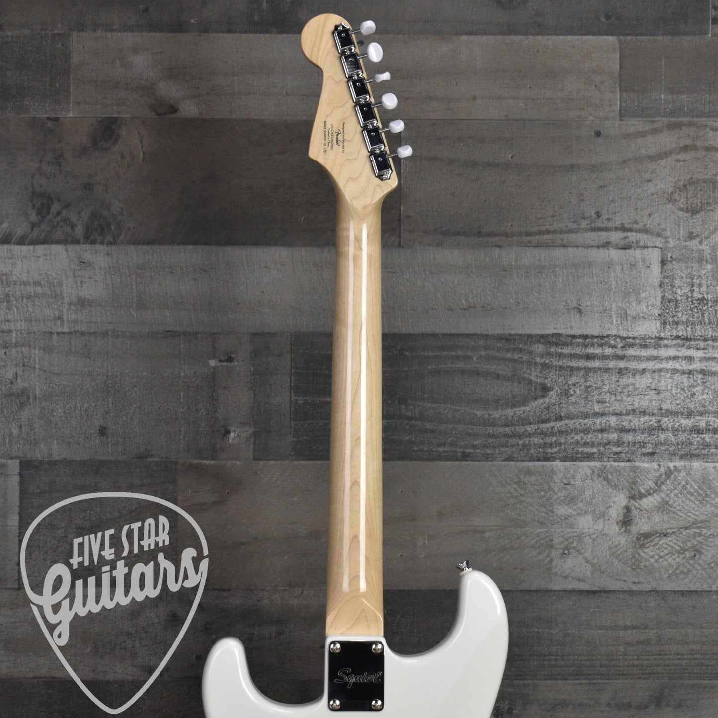Fender x Hello Kitty Stratocaster - White with Gigbag