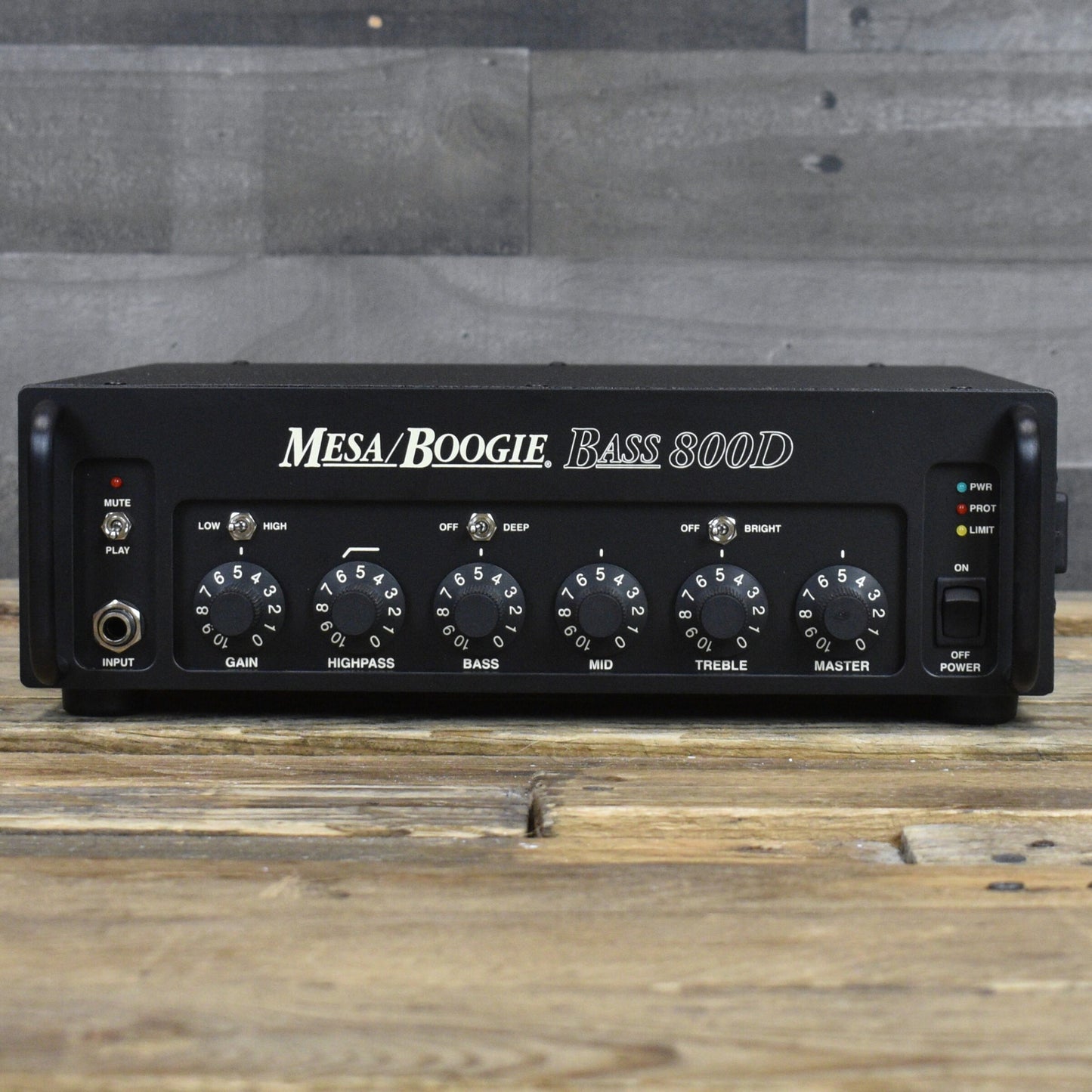 Mesa Boogie Bass 800D