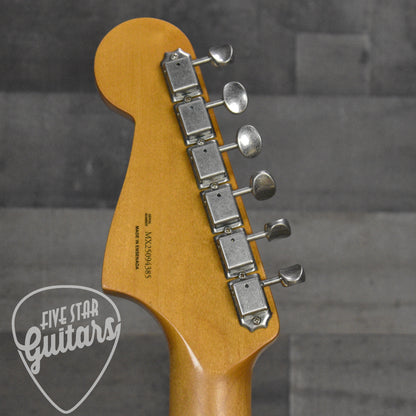 Fender Vintera II Road Worn '50s Jazzmaster Rosewood Fingerboard - Fiesta Red with Hard Shell Case