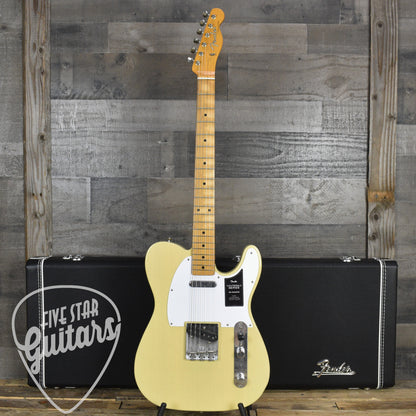 Fender Vintera II Road Worn '60s Telecaster, Maple Fingerboard - Blonde with Hardshell Case