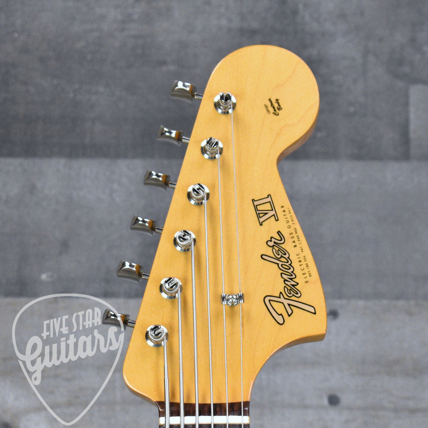 Fender Vintera  III Early 60s Bass VI - Olympic White with Gigbag