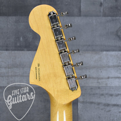 Fender Vintera  III Early 60s Bass VI - Olympic White with Gigbag