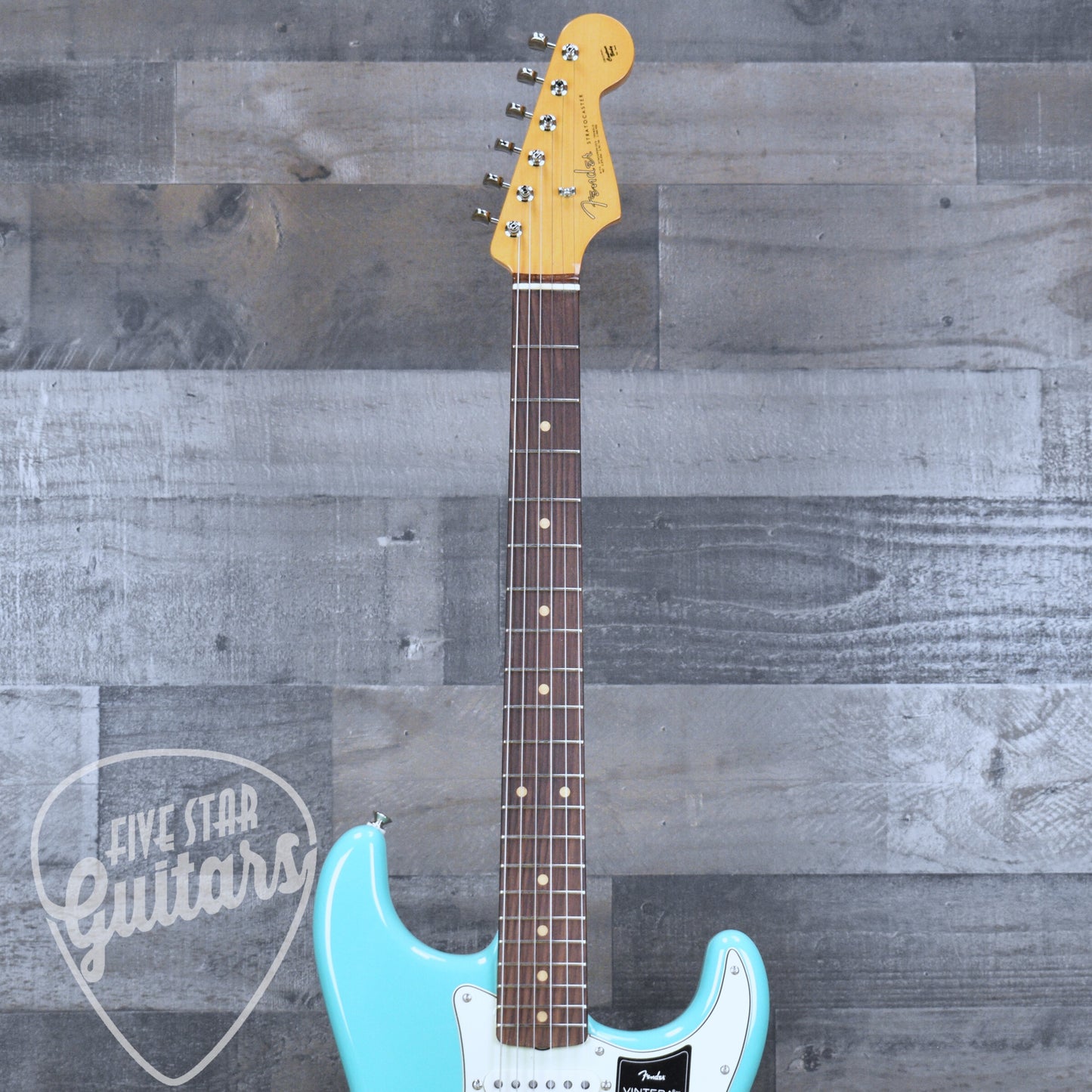 Fender Vintera  III Early 60s Stratocaster - Seafoam Green with Gigbag