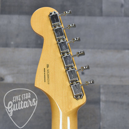 Fender Vintera  III Early 60s Stratocaster - Seafoam Green with Gigbag