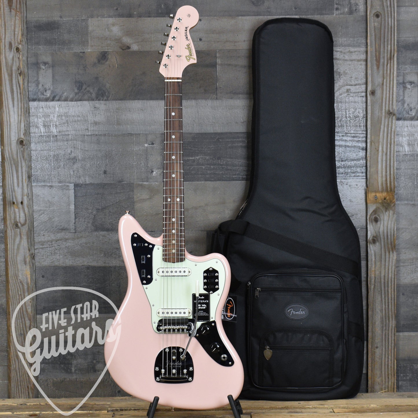 Fender Vintera  III Mid 60s Jaguar - Shell Pink with Gigbag