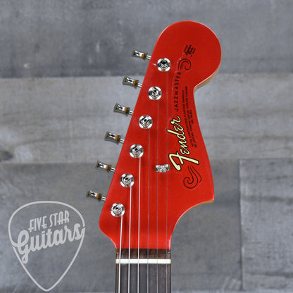 Fender Vintera III Mid 60s Jazzmaster - Candy Apple Red with Gigbag