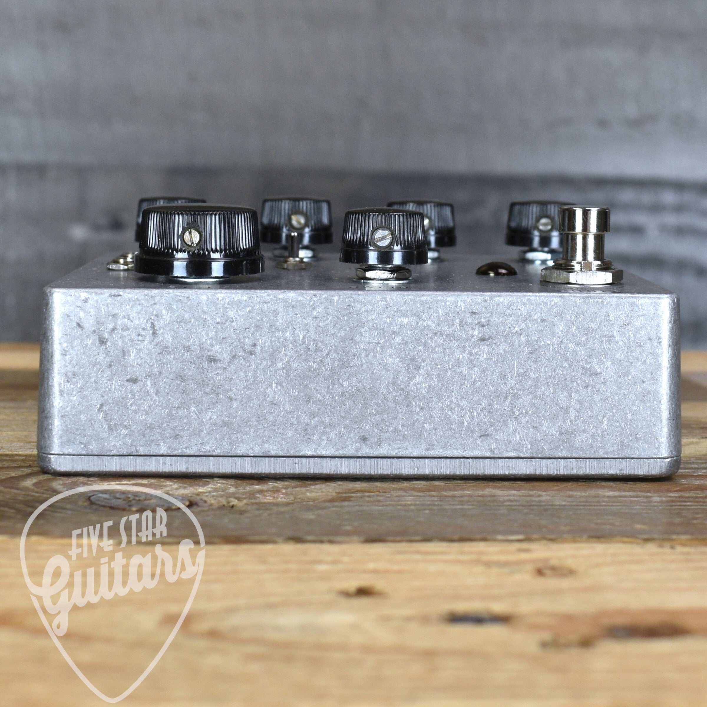 Fairfield Circuitry Placeholder Analog Reverb Device – Five Star