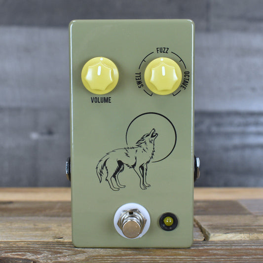 JHS Coyote Fuzz Pedal