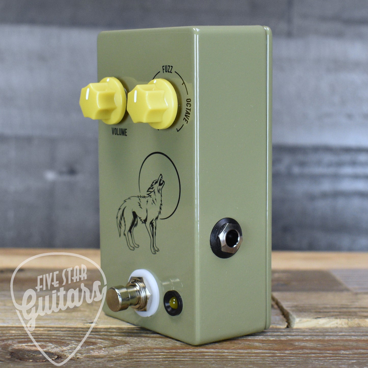 JHS Coyote Fuzz Pedal