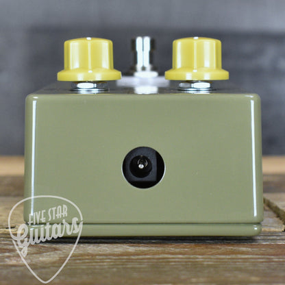 JHS Coyote Fuzz Pedal