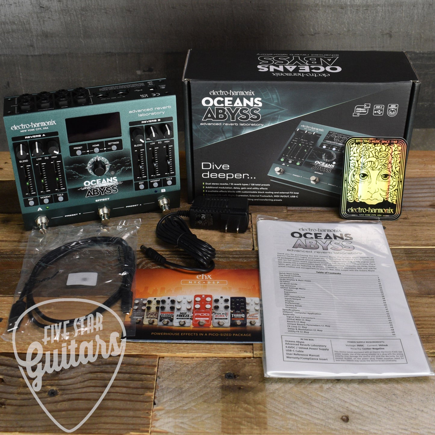 Electro-Harmonix Oceans Abyss Reverb Pedal