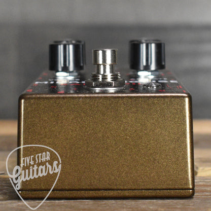 Electronic Audio Experiements Mirror House Pitch Shifting Pedal