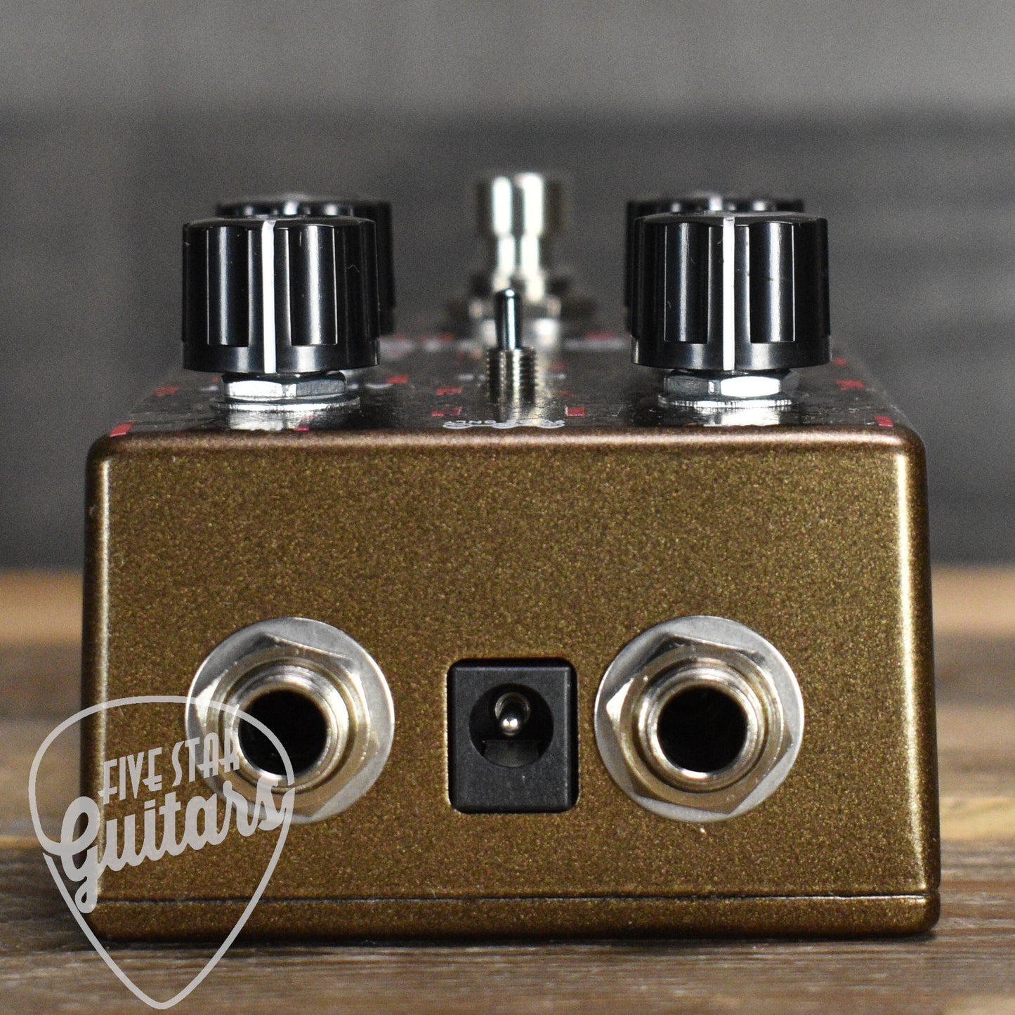 Electronic Audio Experiements Mirror House Pitch Shifting Pedal