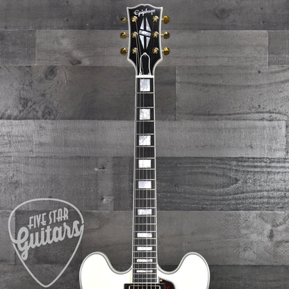 Epiphone Inspired by Gibson Custom 1959 ES-355 - Classic White with Hard Shell Case