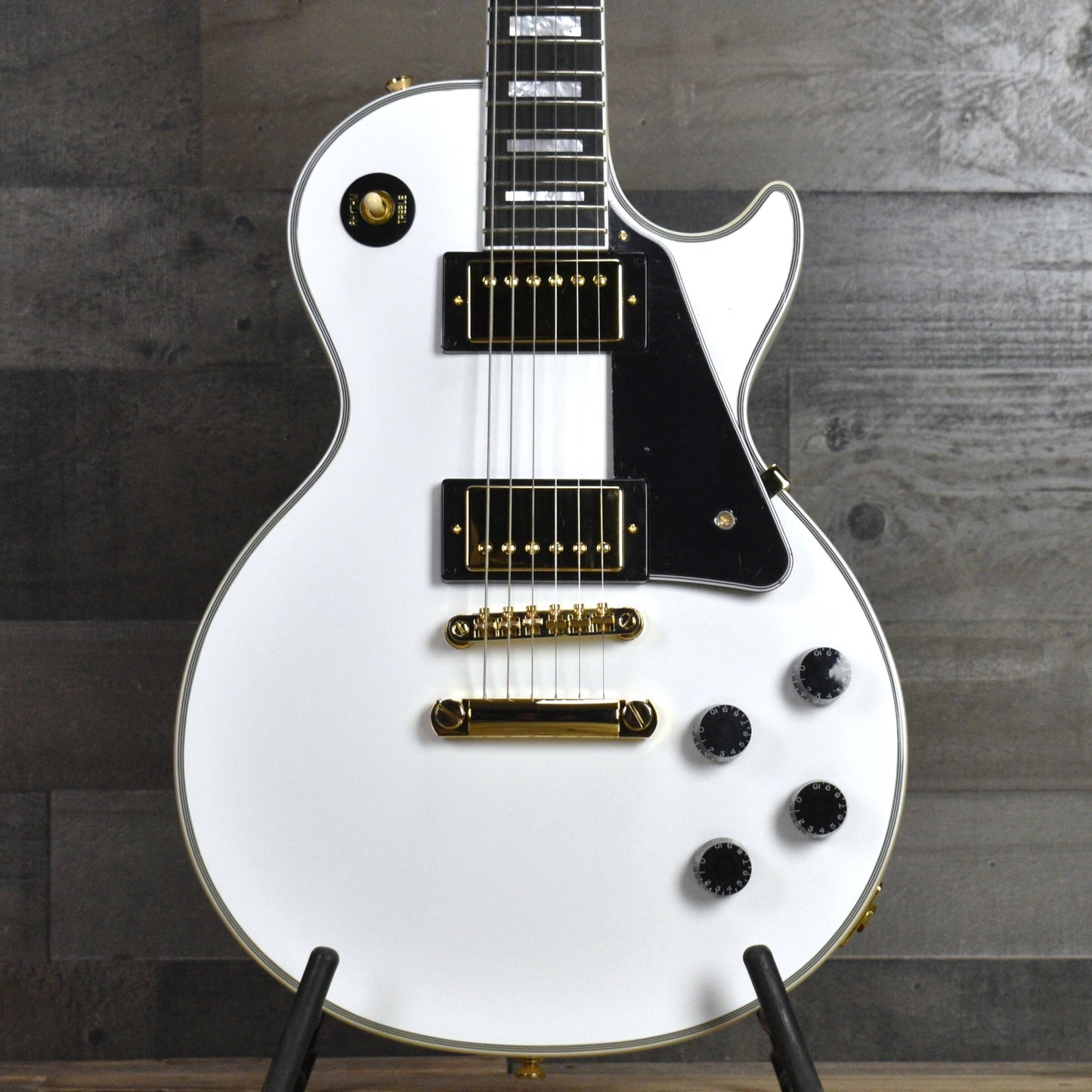 Epiphone Inspired by Gibson Custom Les Paul Custom - Alpine White with Hard Shell Case