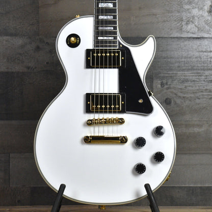 Epiphone Inspired by Gibson Custom Les Paul Custom - Alpine White with Hard Shell Case